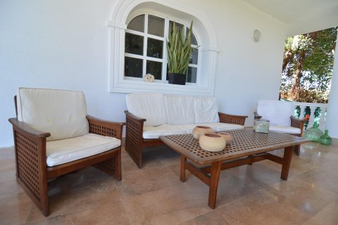 Villa for sale Torrevieja, Alicante, Spain 4 bedrooms, 394 sq.m. No. 116932 - photo 8