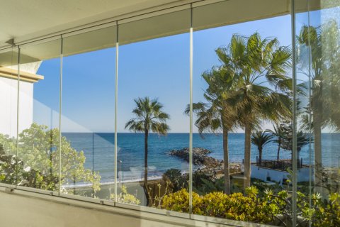 Apartamento en venta Marbella, Málaga, España 2 dormitorios, 124.16 m2 No. 107907 - foto 1