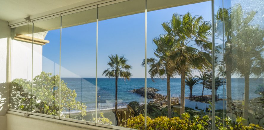Apartamento Marbella, Málaga, España 2 dormitorios, 124.16 m2 No. 107907