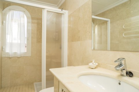Apartamento en venta Marbella, Málaga, España 2 dormitorios, 124.16 m2 No. 107907 - foto 9