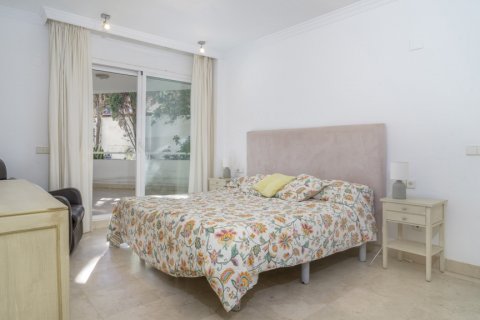 Lägenhet till salu Marbella, Malaga, Spanien 4 sovrum, 141.41 kvm. Nr. 107905 - foto 11