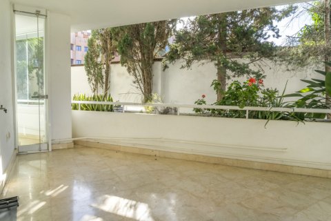 Lägenhet till salu Marbella, Malaga, Spanien 4 sovrum, 141.41 kvm. Nr. 107905 - foto 23