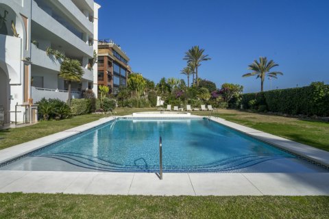 Lägenhet till salu Marbella, Malaga, Spanien 4 sovrum, 141.41 kvm. Nr. 107905 - foto 28