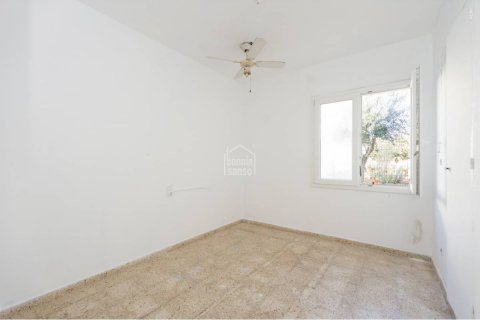 Huvila myytävänä Ciutadella De Menorca, Menorca, Espanja, 4 makuuhuonetta, 241 m2 No. 110947 - kuva 9