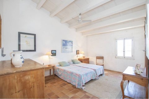 House for sale Ciutadella De Menorca, Menorca, Spain 5 bedrooms, 500 sq.m. No. 110946 - photo 10