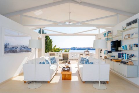 Villa for sale Mahon, Menorca, Spain 6 bedrooms, 354 sq.m. No. 110939 - photo 3