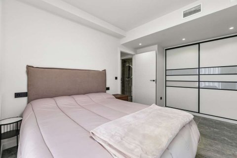 Villa for sale Torre de la Horadada, Alicante, Spain 4 bedrooms, 173 sq.m. No. 115905 - photo 17