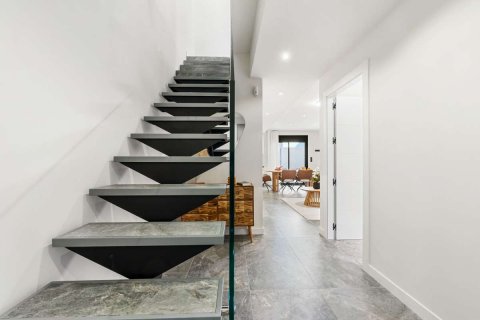 Villa for sale Torre de la Horadada, Alicante, Spain 4 bedrooms, 173 sq.m. No. 115905 - photo 4