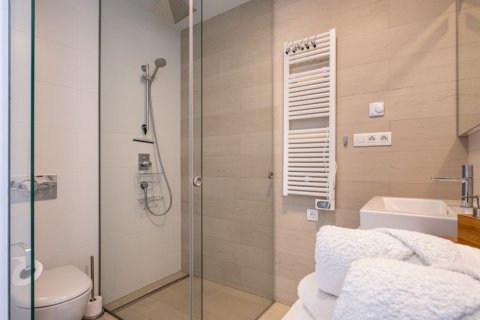 Huoneisto myytävänä Alicante, Espanja, 2 makuuhuonetta, 76 m2 No. 115911 - kuva 26