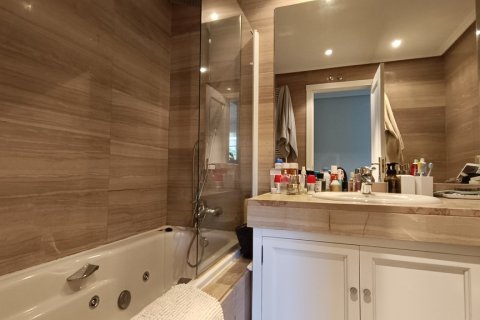 Apartment for rent Alcobendas, Madrid, Spain 2 bedrooms, 100 sq.m. No. 107797 - photo 20