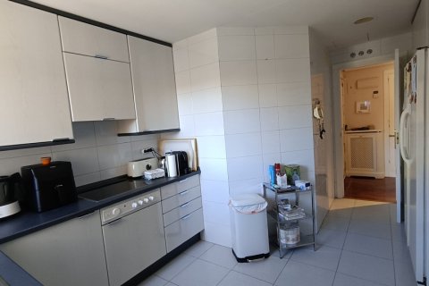 Apartment for rent Alcobendas, Madrid, Spain 2 bedrooms, 100 sq.m. No. 107797 - photo 13