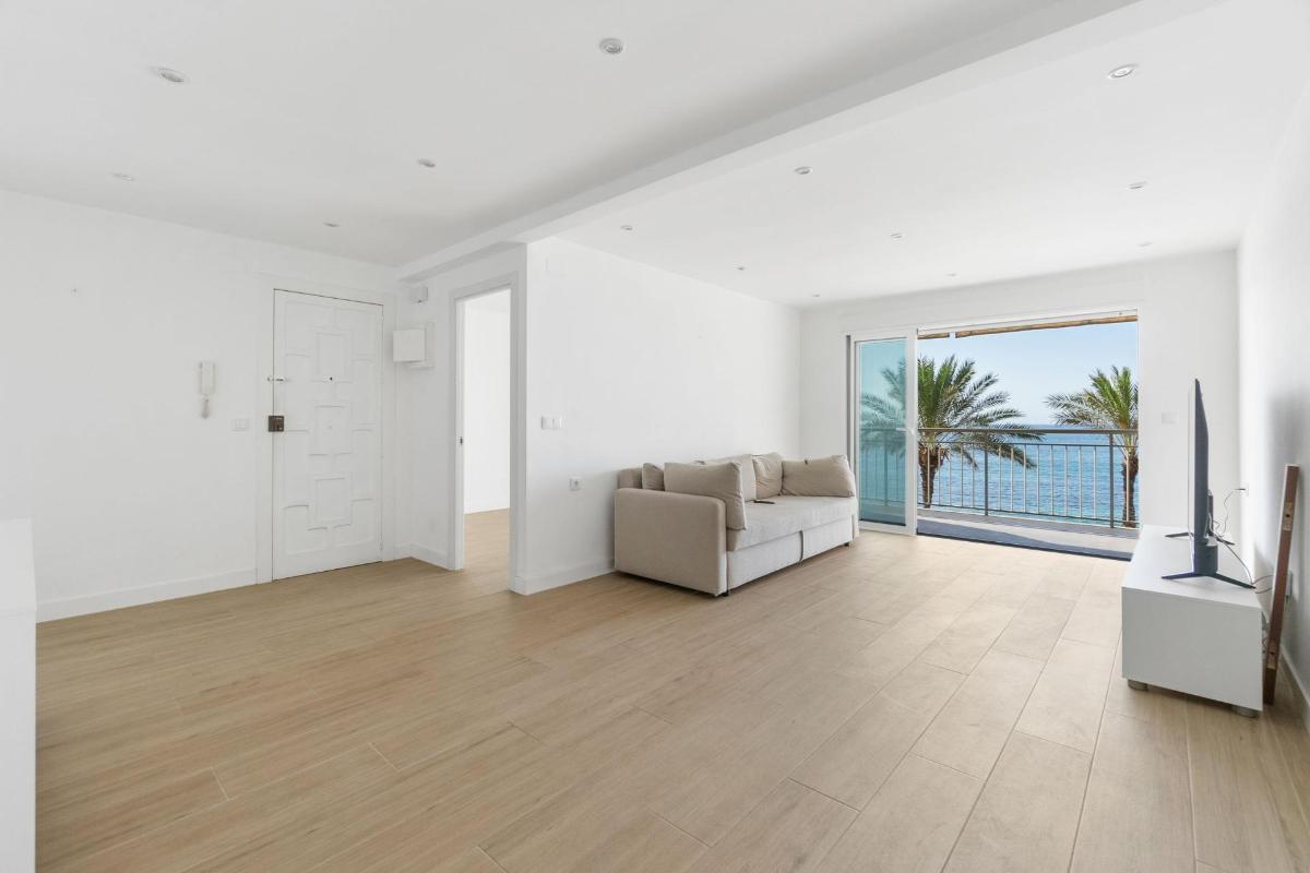 Apartament w Torrevieja, Alicante, Hiszpania 4 sypialnie, 109 mkw. nr 102469