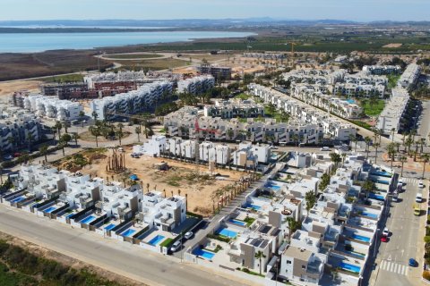 Apartment for sale in Guardamar del Segura, Alicante, Spain 2 bedrooms, 96 sq.m. No. 110720 - photo 26