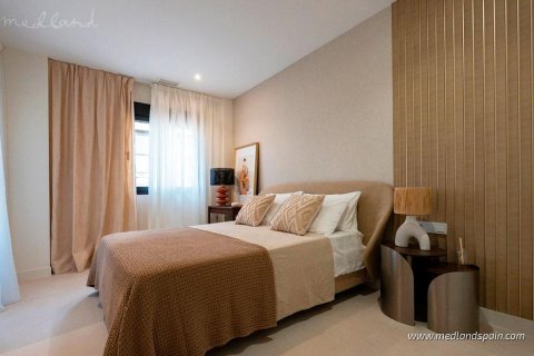Apartamento en venta en San Pedro de Alcántara, Málaga, España 2 dormitorios, 105 m2 No. 108579 - foto 12
