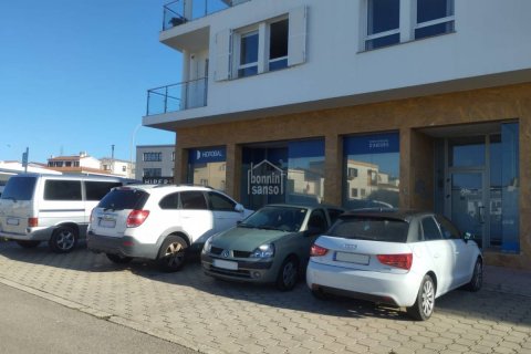 Commercial property for sale Alaior, Menorca, Spain 151 sq.m. No. 110962 - photo 2