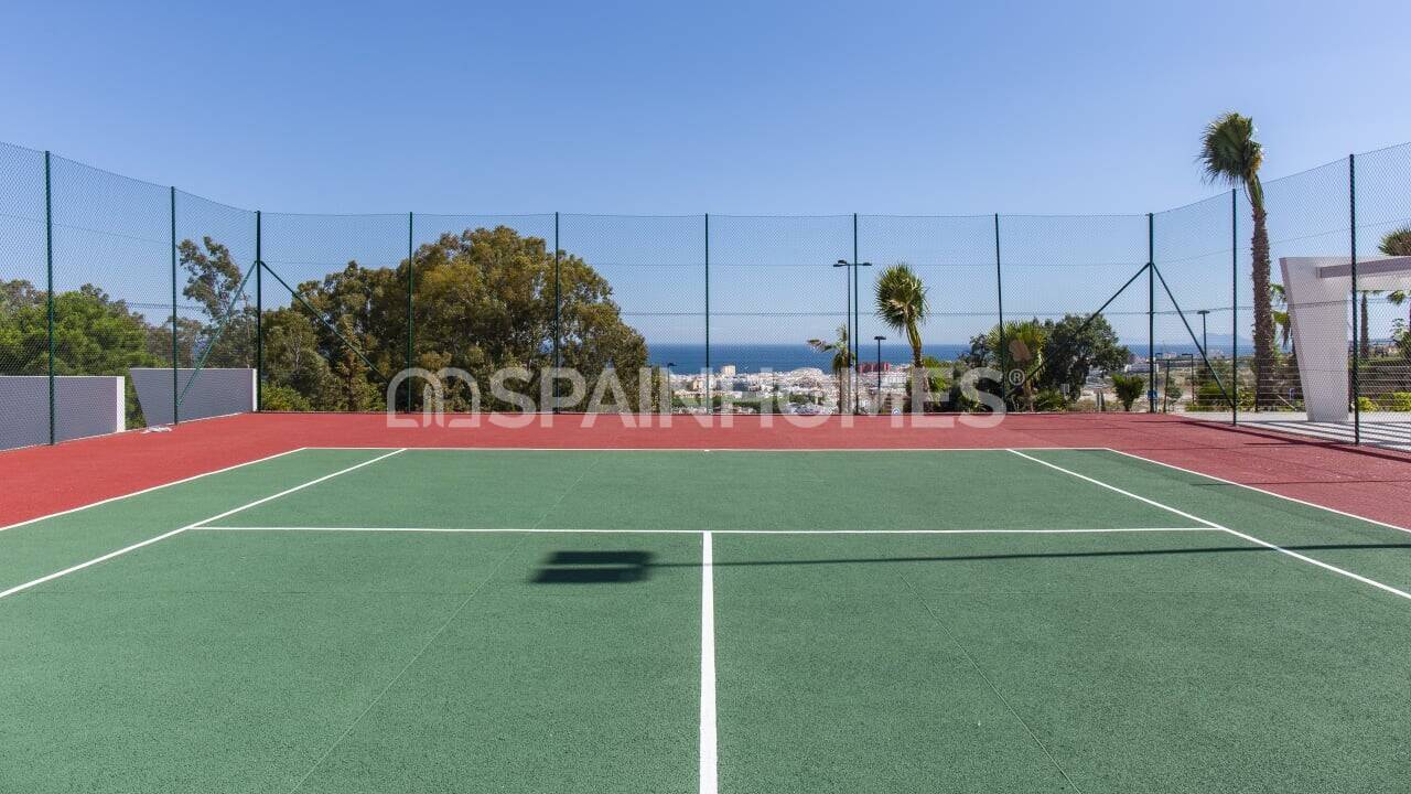 Lägenhet i Estepona, Malaga, Spanien 4 sovrum, 123 kvm. Nr. 51789