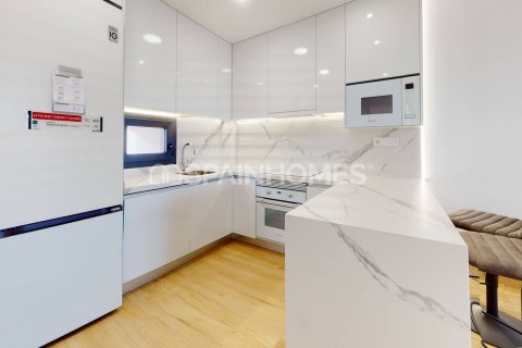 Lägenhet till salu i Torrevieja, Alicante, Spanien 2 sovrum, 80 kvm. Nr. 98123 - foto 25