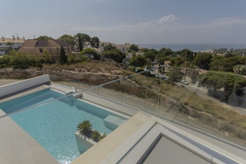 Villa en venta Dehesa De Campoamor, Alicante, España 3 dormitorios, 193 m2 No. 119166 - foto 4
