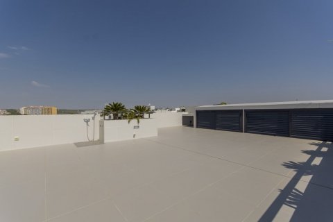 Villa en venta Dehesa De Campoamor, Alicante, España 3 dormitorios, 193 m2 No. 119166 - foto 17