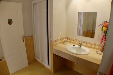 Продажа виллы в Вильяхойоса, Аликанте, Испания 4 спальни, 173м2 №118951 - фото 21