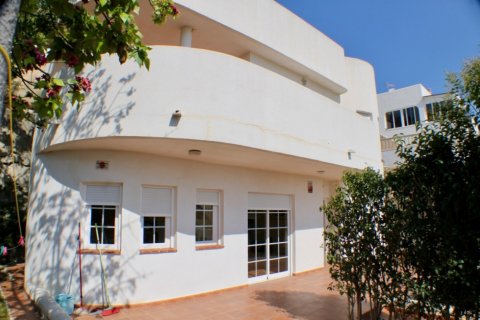 Продажа виллы в Вильяхойоса, Аликанте, Испания 4 спальни, 173м2 №118951 - фото 26