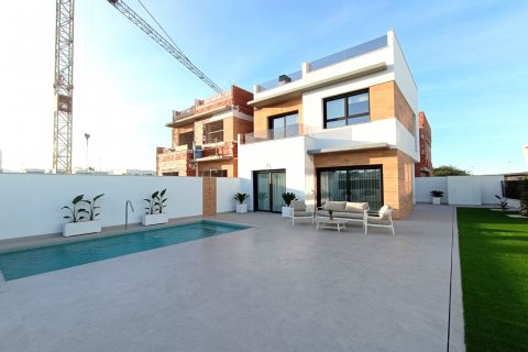 Villa till salu Benijofar, Alicante, Spanien 3 sovrum, 138 kvm. Nr. 112246 - foto 8