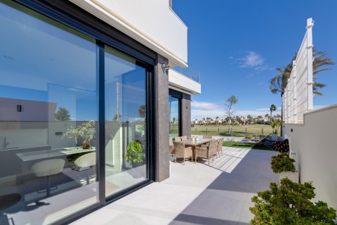 Villa in vendita a Pilar de la Horadada, Alicante, Spagna 3 camere da letto, 131 mq. N° 112238 - foto 7