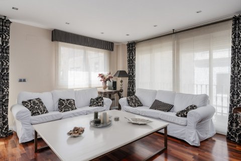Apartament Alicante, Hiszpania 5 sypialni, 250 mkw. nr 114580 – zdjęcie 5