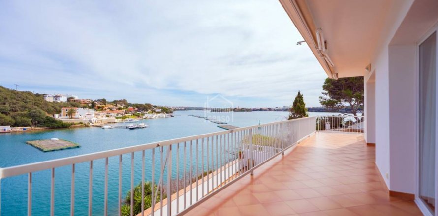 Villa Mahon, Menorca, Spain 3 bedrooms, 105 sq.m. No. 110915
