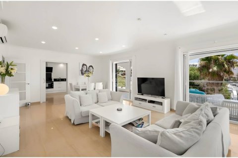 Villa for sale Port d'Addaya, Menorca, Spain 5 bedrooms, 283 sq.m. No. 110917 - photo 6