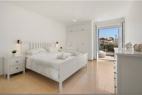 Villa for sale Port d'Addaya, Menorca, Spain 5 bedrooms, 283 sq.m. No. 110917 - photo 8
