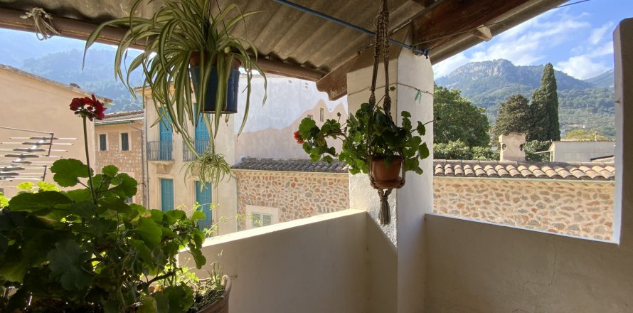 Townhouse Soller, Mallorca, Spain 6 bedrooms, 402 sq.m. No. 32302