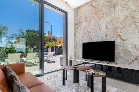 Villa for sale El Campello, Alicante, Spain 4 bedrooms, 220 sq.m. No. 118874 - photo 8