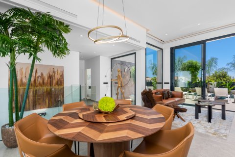 Villa for sale El Campello, Alicante, Spain 4 bedrooms, 220 sq.m. No. 118874 - photo 6