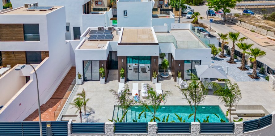 Villa El Campello, Alicante, Spain 4 bedrooms, 220 sq.m. No. 118874