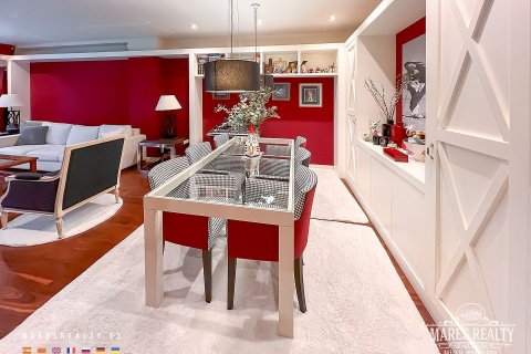 Apartment à vendre Barcelona, Espagne, 3 chambres, 181 m2 No. 92615 - photo 6