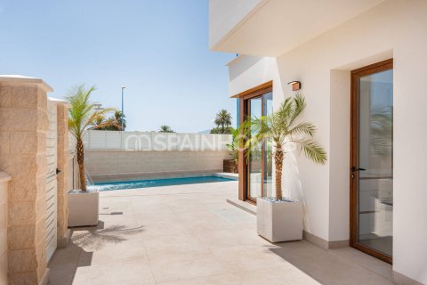 Продажа виллы в Пульпи, Альмерия, Испания 3 спальни, 90м2 №49010 - фото 8