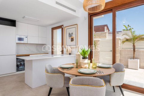 Продажа виллы в Пульпи, Альмерия, Испания 3 спальни, 90м2 №49010 - фото 21