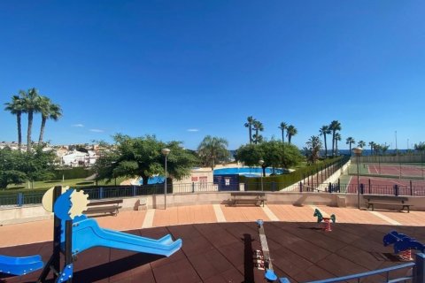 Apartment for sale Alicante, Spain 2 bedrooms, 84 sq.m. No. 116289 - photo 17