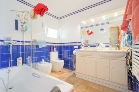 Villa for sale Calpe, Alicante, Spain 3 bedrooms, 144 sq.m. No. 113067 - photo 16