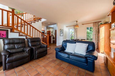 Finca myytävänä Establiments, Mallorca, Espanja, 3 makuuhuonetta, 245 m2 No. 111801 - kuva 7