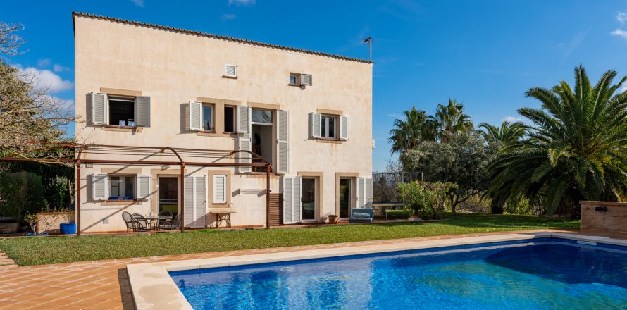 Finca Establiments, Mallorca, Espanja 3 makuuhuonetta, 245 m2 No. 111801