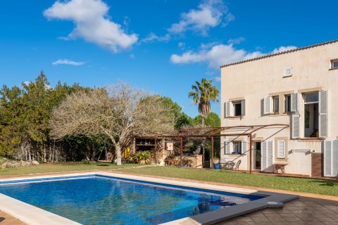 Finca myytävänä Establiments, Mallorca, Espanja, 3 makuuhuonetta, 245 m2 No. 111801 - kuva 2