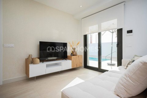 Villa zum Verkauf Torrevieja, Alicante, Spanien 3 Schlafzimmer, 85 m2 Nr. 59766 - Foto 24