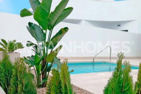 Villa zum Verkauf Torrevieja, Alicante, Spanien 3 Schlafzimmer, 85 m2 Nr. 59766 - Foto 2