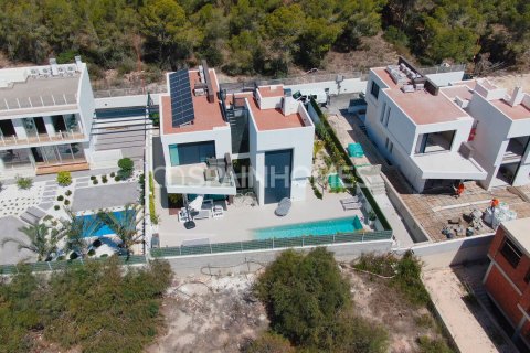 Huvila myytävänä La Nucia, Alicante, Espanja, 4 makuuhuonetta, 293 m2 No. 55269 - kuva 3