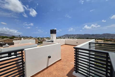 Huvila myytävänä La Nucia, Alicante, Espanja, 4 makuuhuonetta, 293 m2 No. 55269 - kuva 16