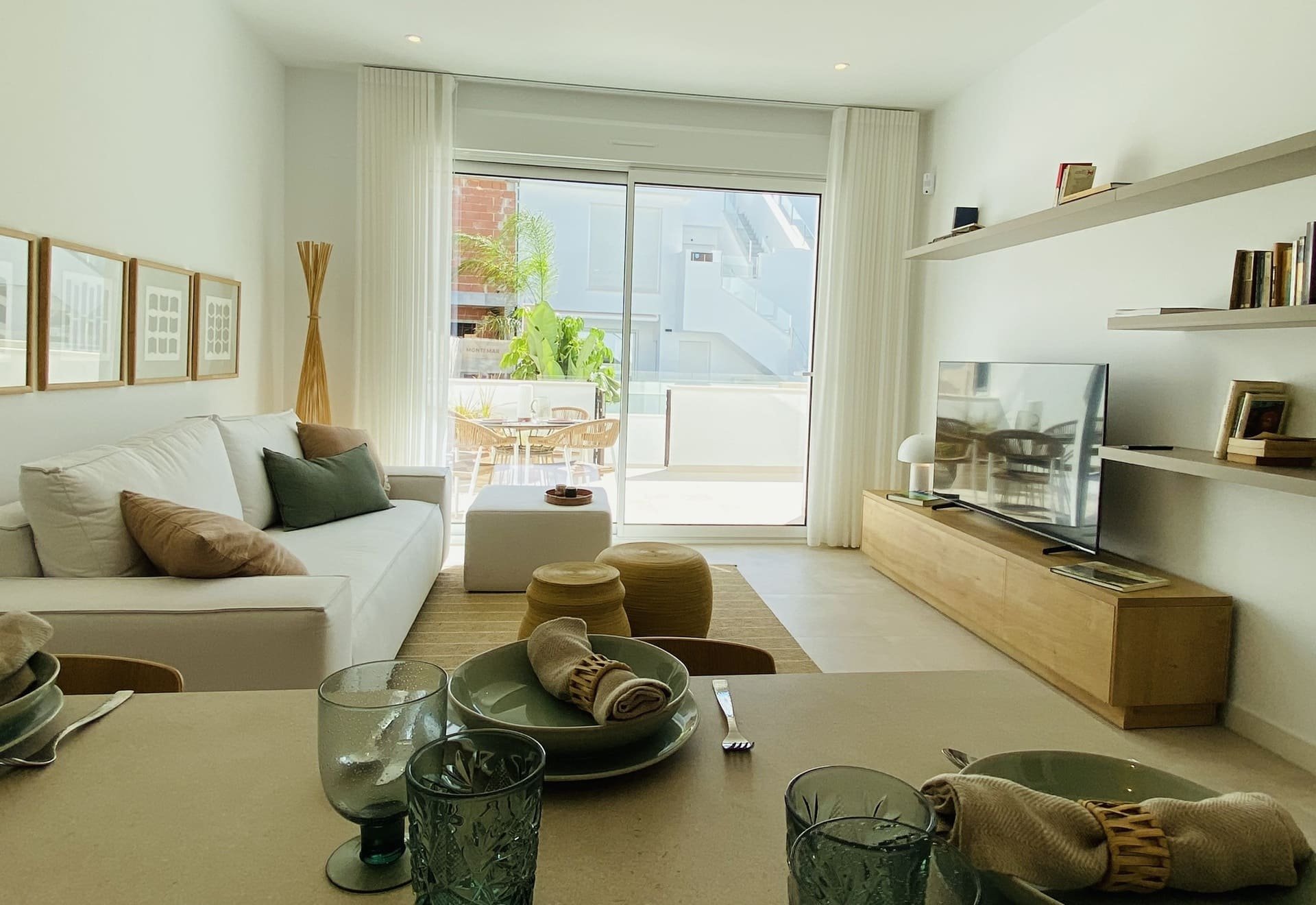 Apartment in Pilar de la Horadada, Alicante, Spain 2 bedrooms, 75 sq.m. No. 110524
