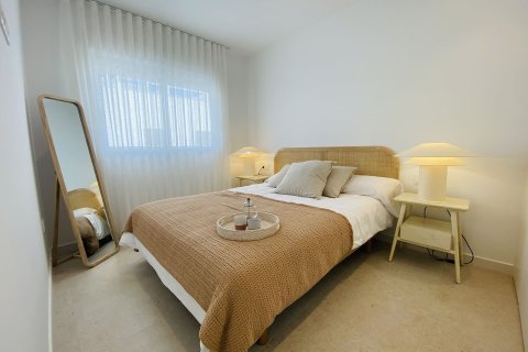 Huoneisto myytävänä Pilar de la Horadada, Alicante, Espanja, 2 makuuhuonetta, 75 m2 No. 110524 - kuva 9