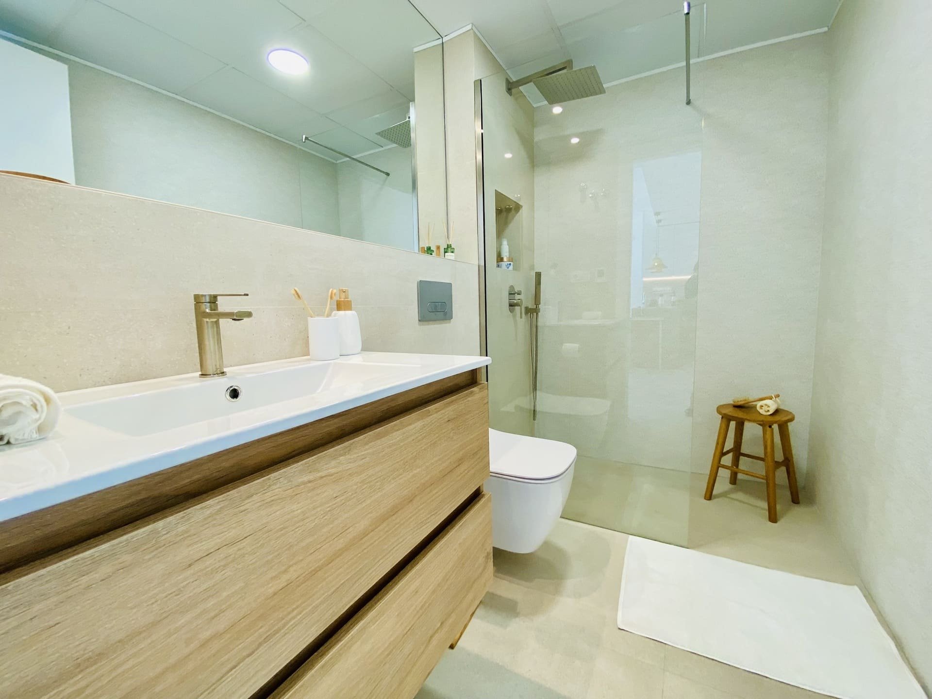 Apartment in Pilar de la Horadada, Alicante, Spain 2 bedrooms, 75 sq.m. No. 110524